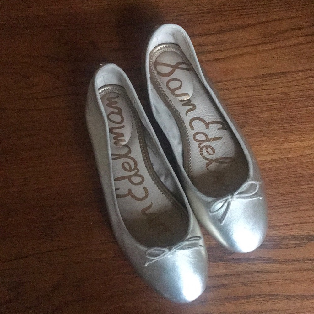 Gold leaf ballet flats by Sam Edelman Kaylee